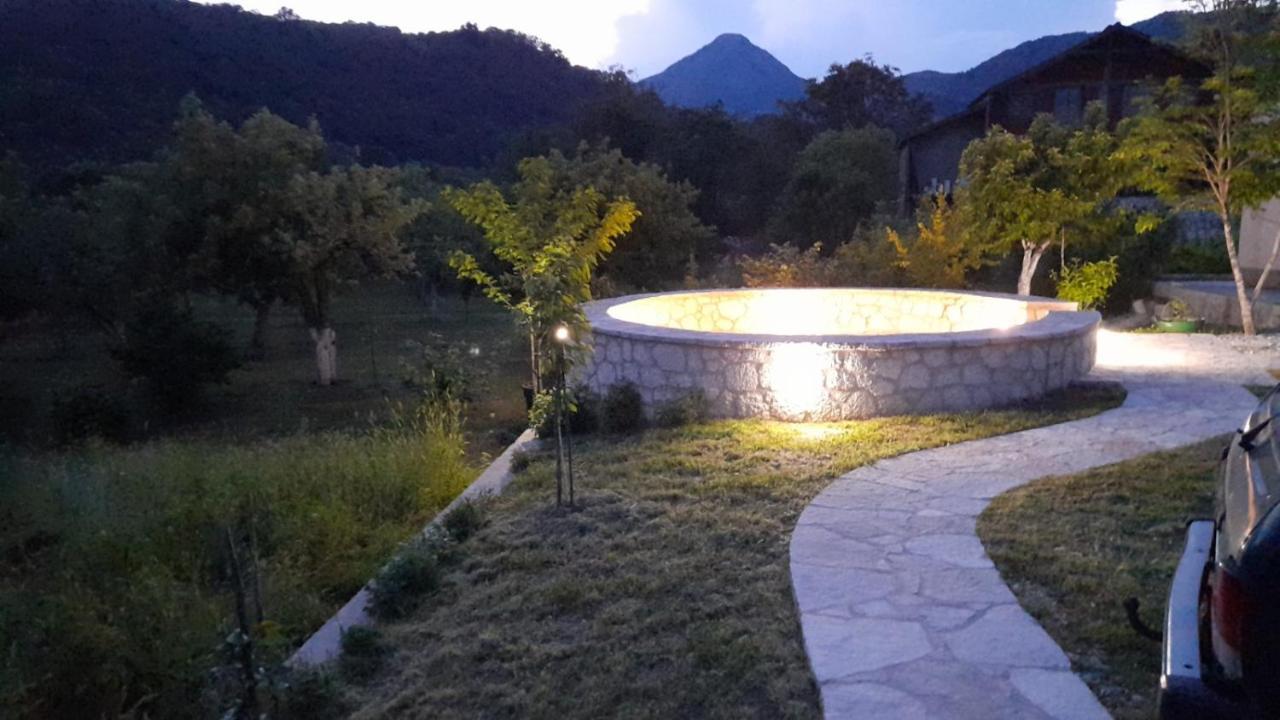 Gasthaus Aleksa Cetinje Exterior foto